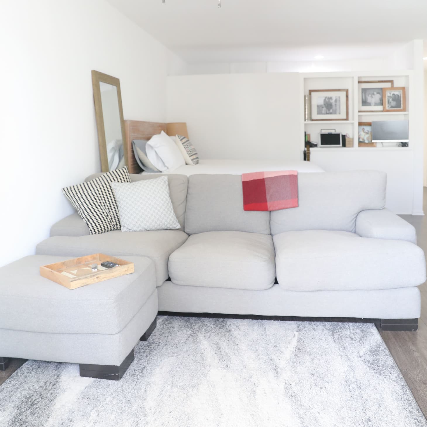 Minimal AllWhite Los Angeles Studio Apartment Photos Apartment Therapy